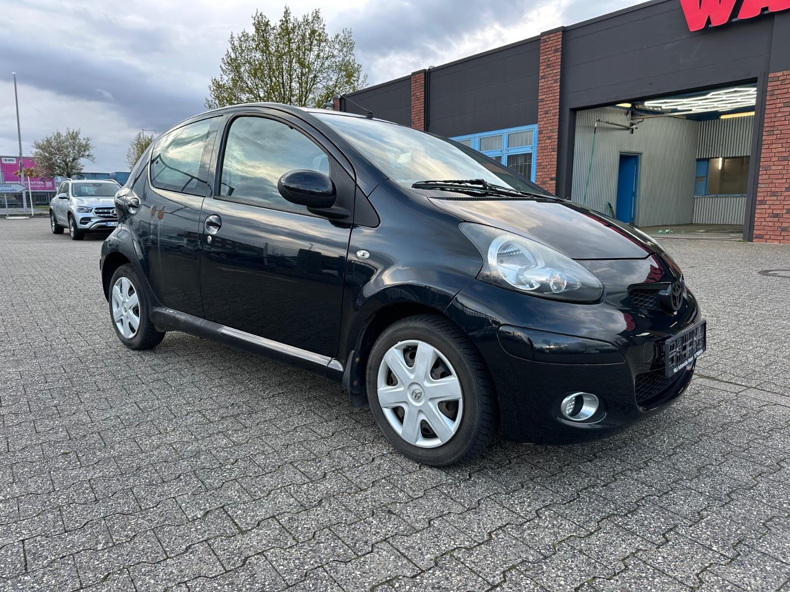 Toyota Aygo AYGO Basis/12Monate Gewährleistung