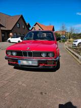 BMW E30 325i  Cabrio - BMW 325 aus 1986: 325e