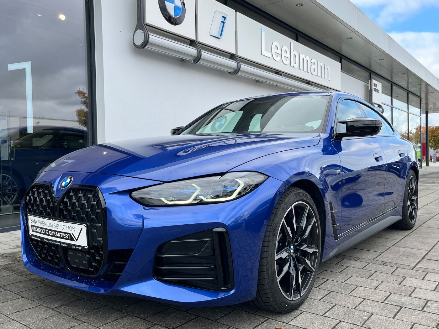 Fahrzeugabbildung BMW M440i xDrive Gran Coupé HUD/ACC 2 JAHRE GARANTIE