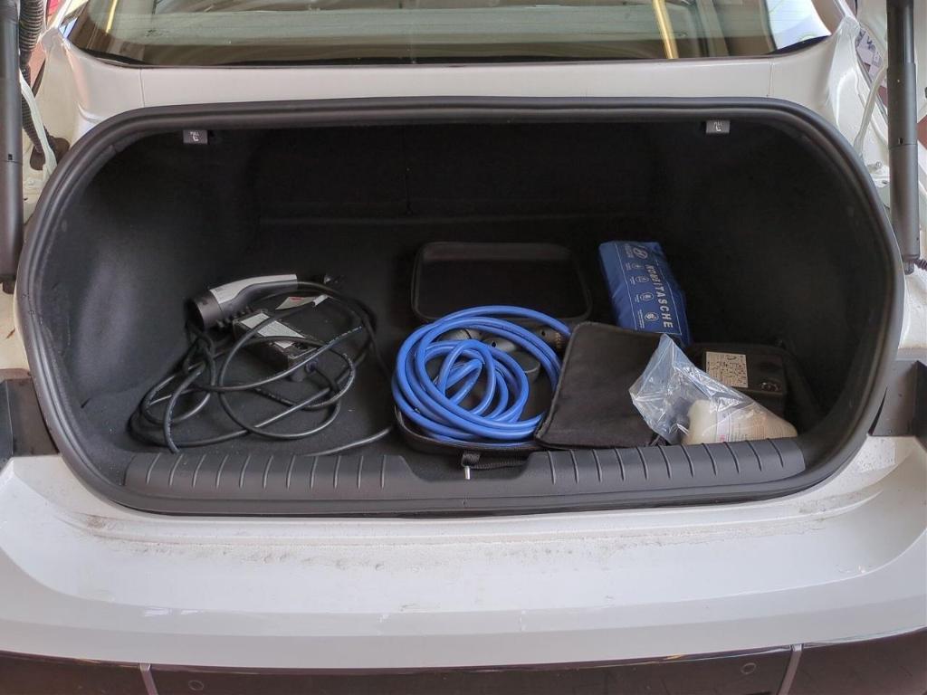 Hyundai IONIQ 6 77,4kWh 2WD MY25 DYNAMIQ Navi Digitales 