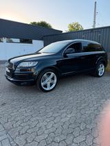 Audi Q7 3.0 TDI 245 S-line PLUS 7 sitze pa... - Audi Q7 aus 2011: Line