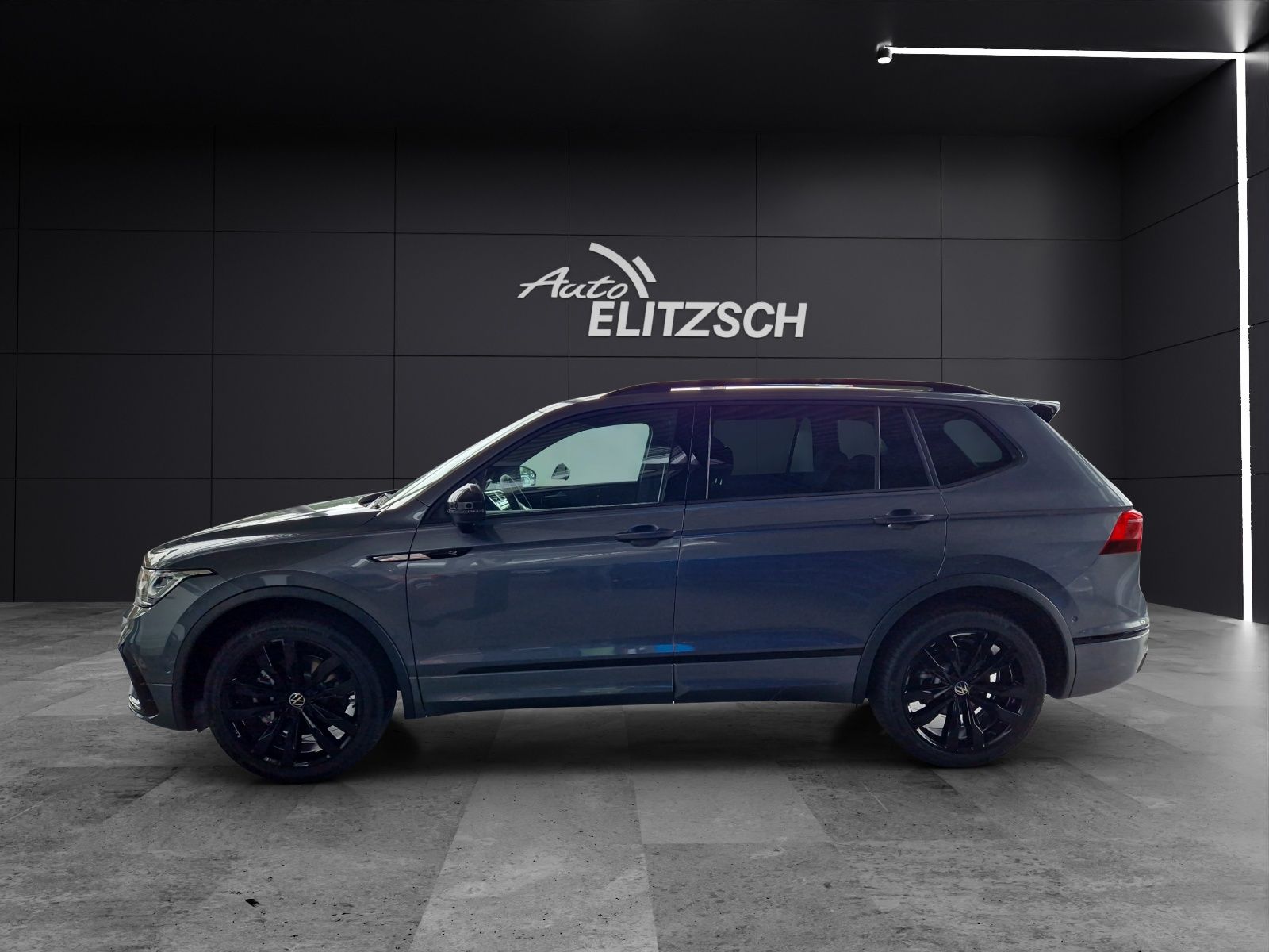 Fahrzeugabbildung Volkswagen Tiguan Allspace TDI R-Line Black 4M 7Si MATRIX A