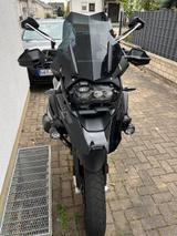 BMW 1250 GS Triple Black - MOTORRAD AUS DEM JAHR 2022