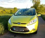 Ford Fiesta Titanium mit Anhängerkupplung - Ford Fiesta mit Benzin-Antrieb: Kleinwagen, Anhängerkupplung