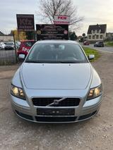 Volvo S40 Lim. 1.8 Momentum - Volvo S40 Gebrauchtwagen