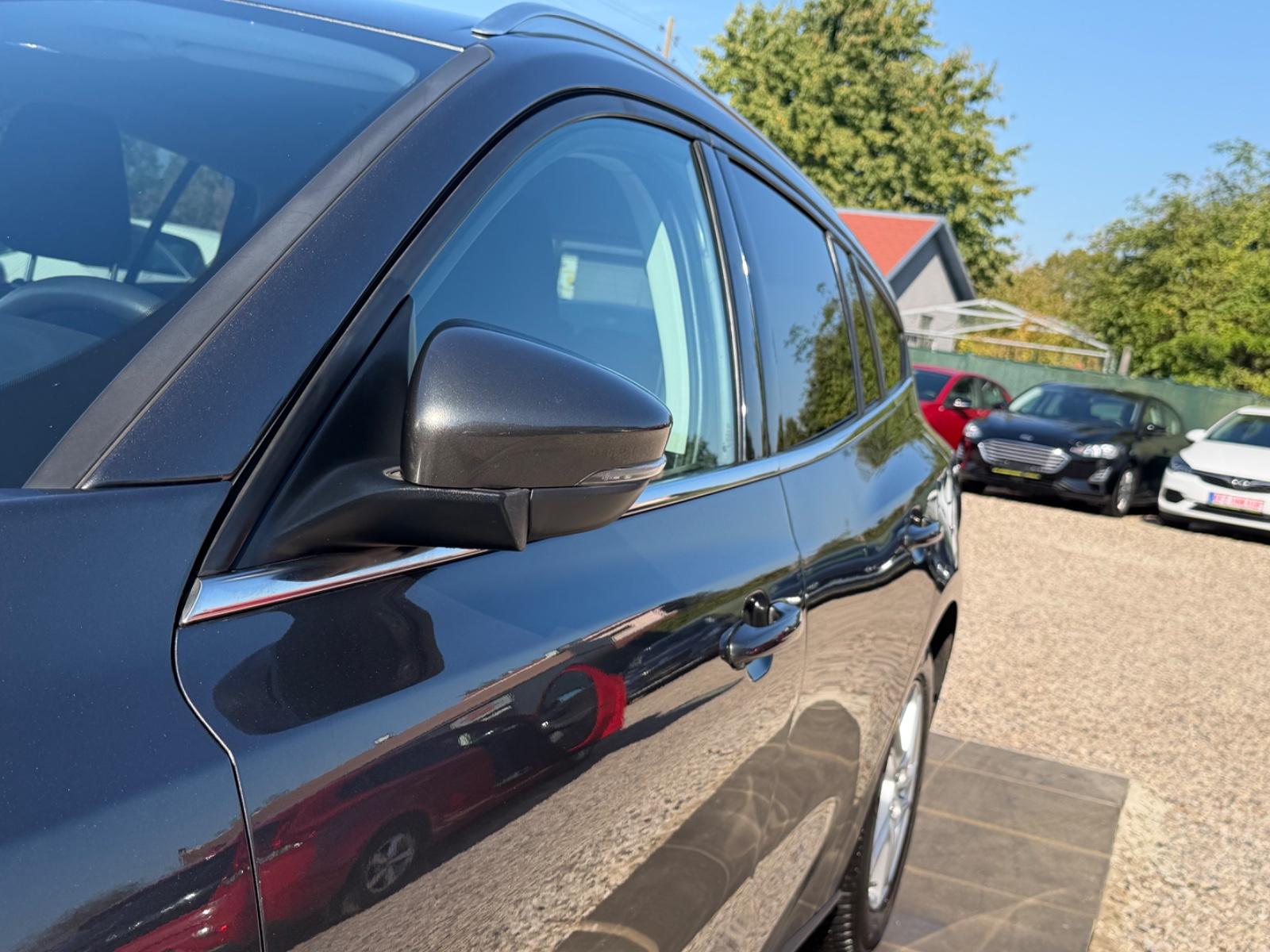 Ford Focus Turnier Cool & Connect Sport Lenkrad