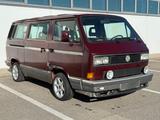 Volkswagen T3 Multivan Vanagon 2.1 Klima, US Schaltg. - Volkswagen T3 Oldtimer mit Benzin-Antrieb