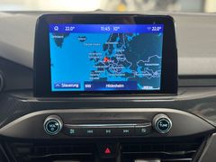 FORD Focus Lim. ST-Line /RFK/Keyless/Soundsystem