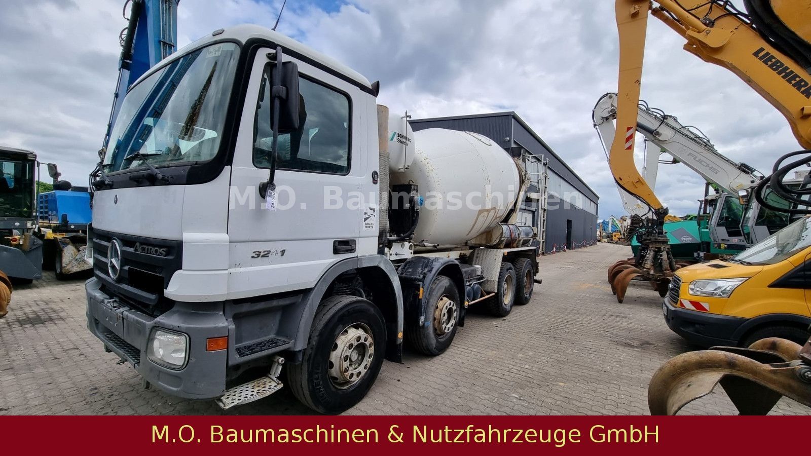 Fahrzeugabbildung Mercedes-Benz Actros 3241 / Betonmischer / Aufbau Stetter /9m³