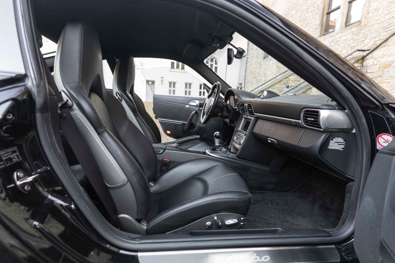 Fahrzeugabbildung Porsche 911 Turbo Coupe 997 PASM PCM SPORT-CHRONO BOSE