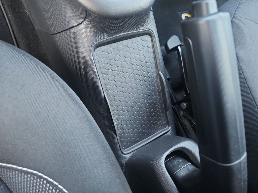 Fahrzeugabbildung Smart EQ ForTwo Cabrio PASSION Ambie. SHZ JBL LED DAB