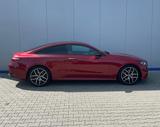 Mercedes-Benz E 200 COUPE 9G  AMG-LINE WIDESCREEN 360° KEYLESS - Mercedes-Benz E 200: Coupé