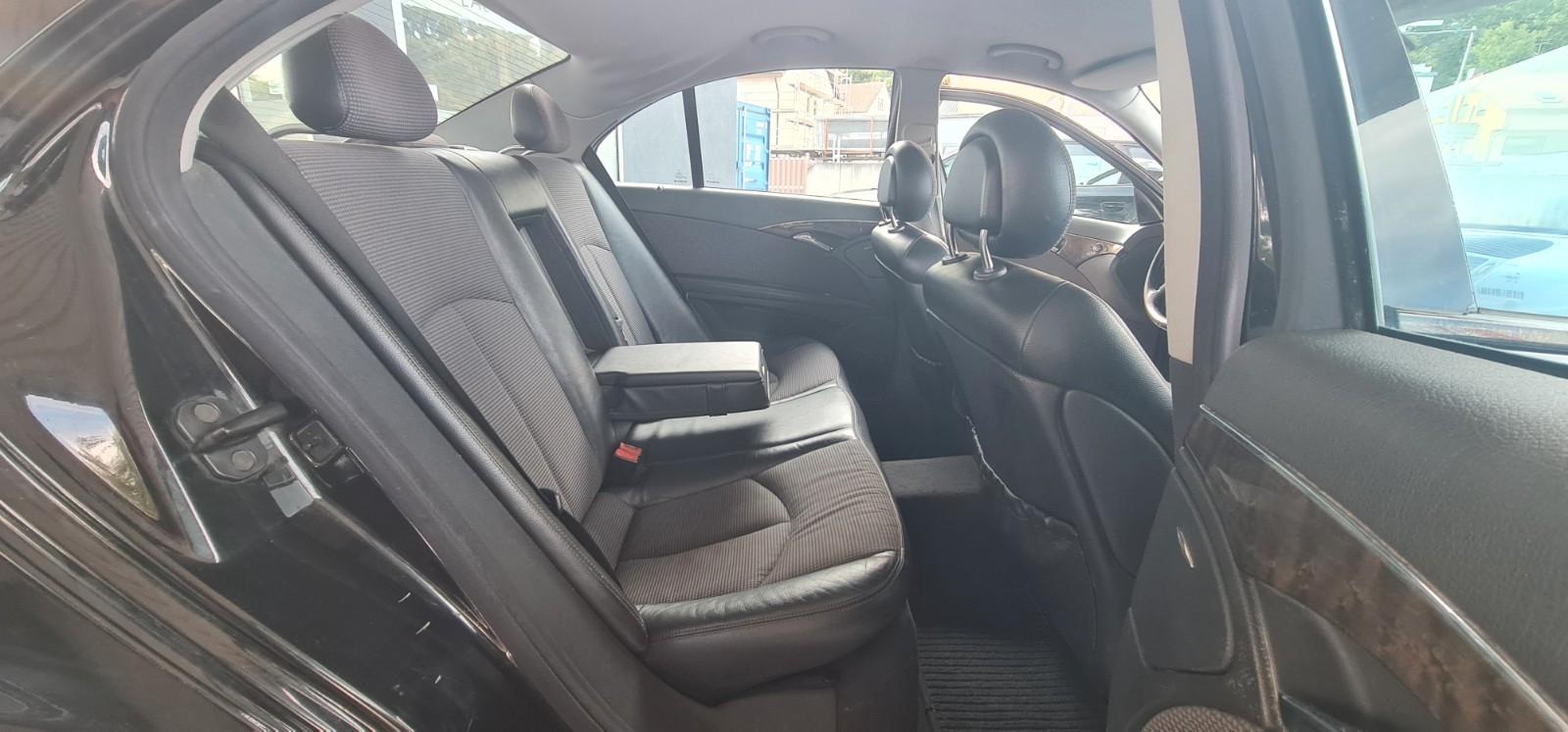 Mercedes-Benz E 220 CDI LIM. AVANTGARDE 6 GANG SCHALTER