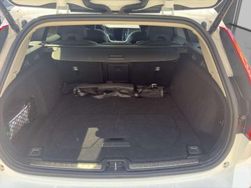Volvo V60 Plus Bright T6 Recharge Plug-In Hybrid AWD