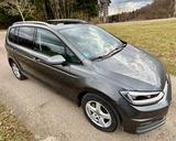 Volkswagen Touran 2.0 TDI DSG Pano,Navi,Standhzg,SHZ,7Sitz - Volkswagen Touran mit Diesel-Antrieb: Standheizung
