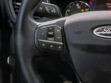 Ford Kuga 2.5 Plug-In Hybrid Cool & Connect Navi