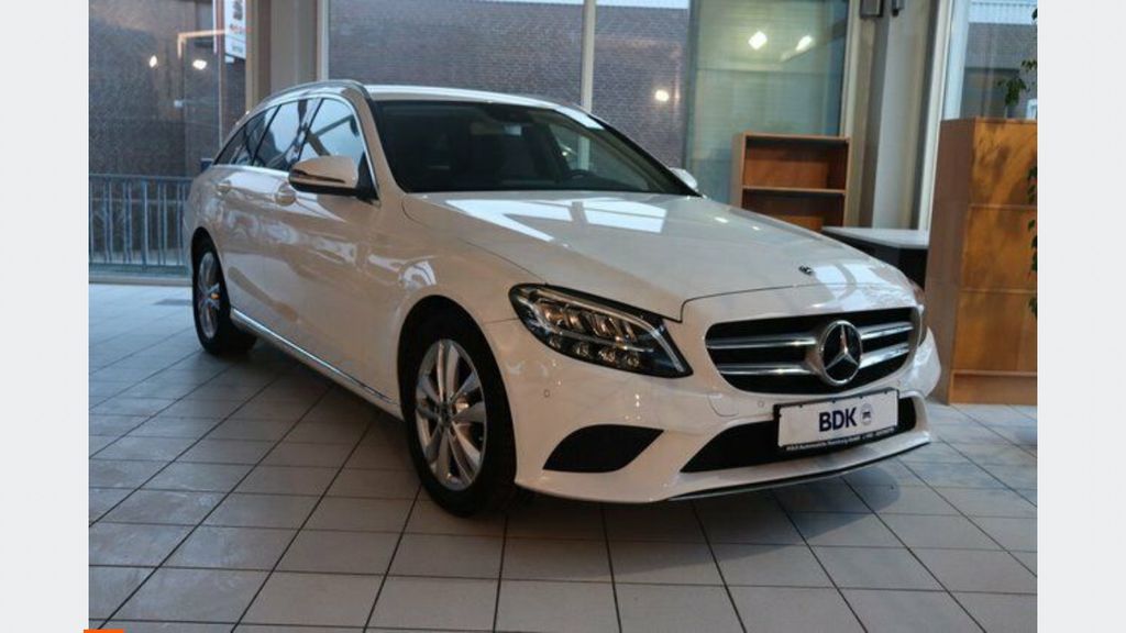 Image of Mercedes-Benz C 200