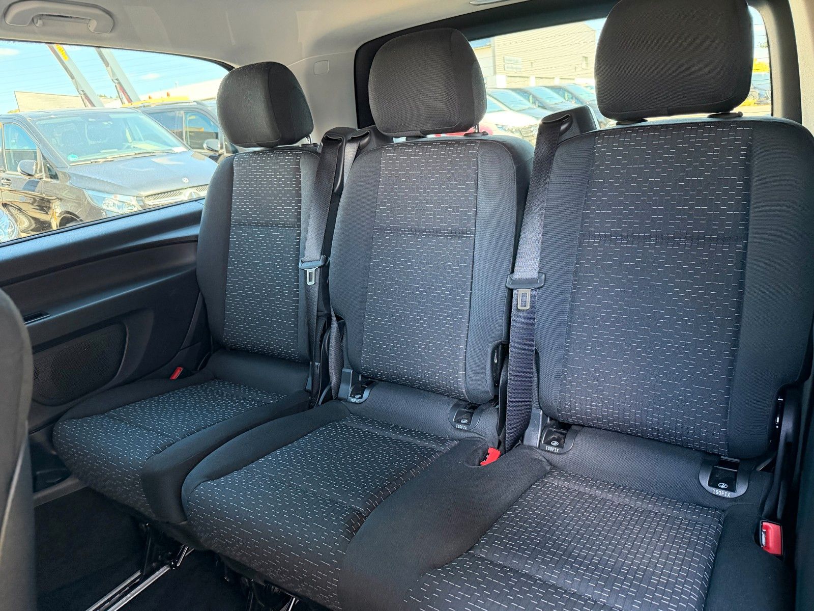 Fahrzeugabbildung Mercedes-Benz Vito 116 CDI 9G Tourer AHK2,5to LED