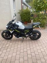 Kawasaki Z900 (2020) Top Zustand 13.600 km - KAWASAKI 600