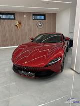 Ferrari Roma Roma - rote Ferrari Roma