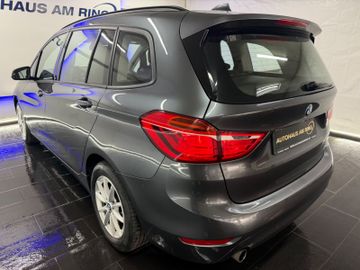 BMW 218 Gran Tourer - 11