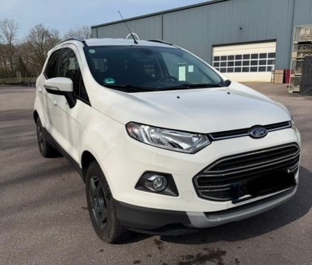 Fahrzeugabbildung Ford EcoSport Titanium 8fach Bereift ALUFelgen