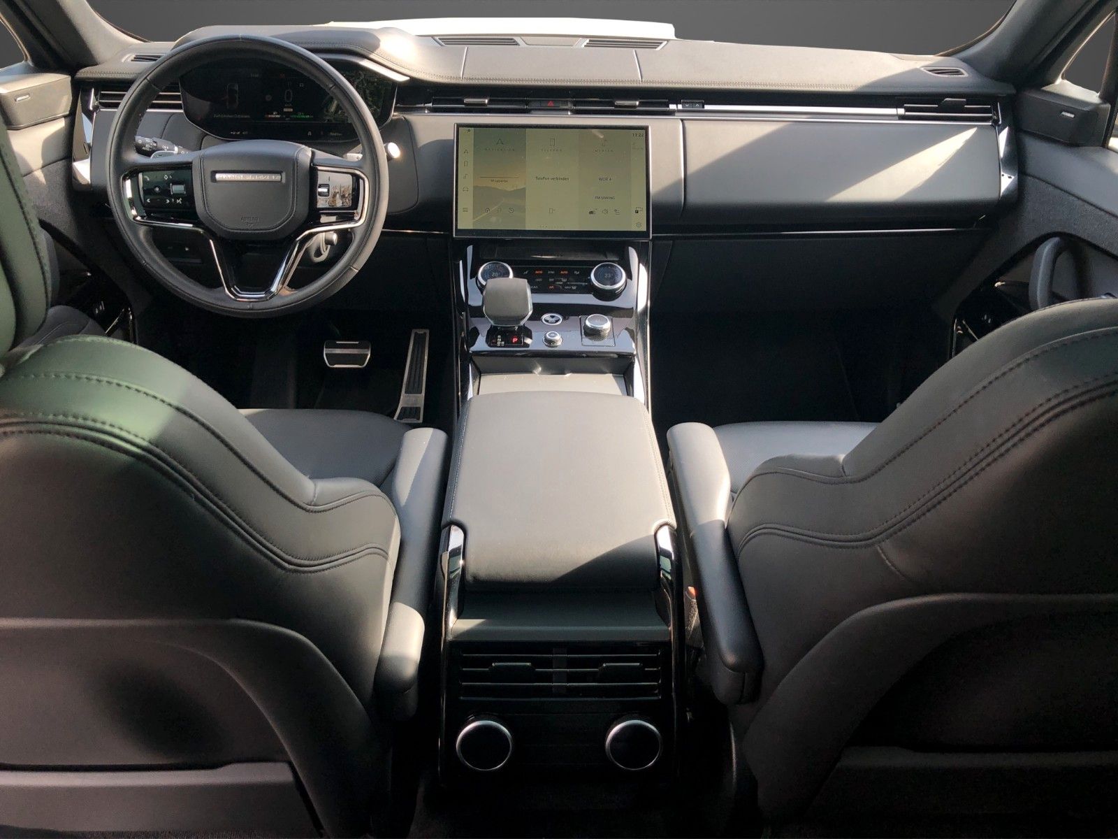 Fahrzeugabbildung Land Rover Range Rover Sport P440 Dynamic HSE Hybrid