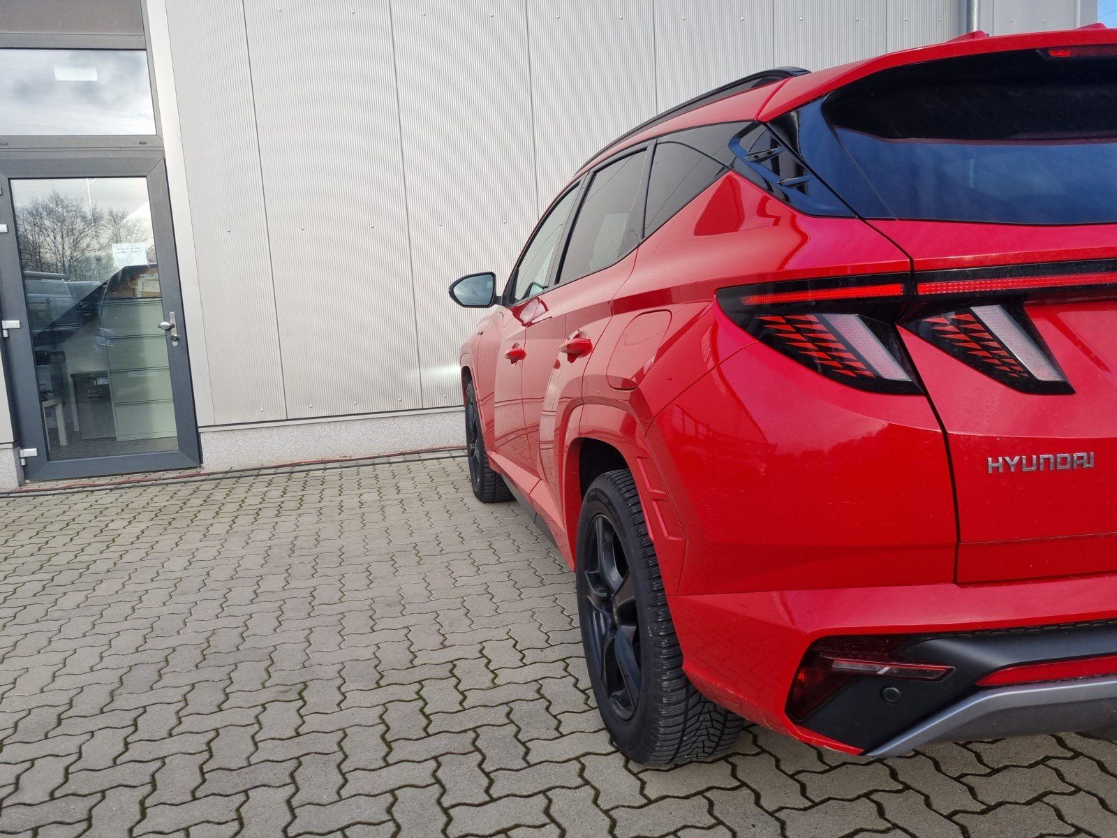 Fahrzeugabbildung Hyundai TUCSON Hybrid 1.6 2WD AT N LINE PANORAMADACH