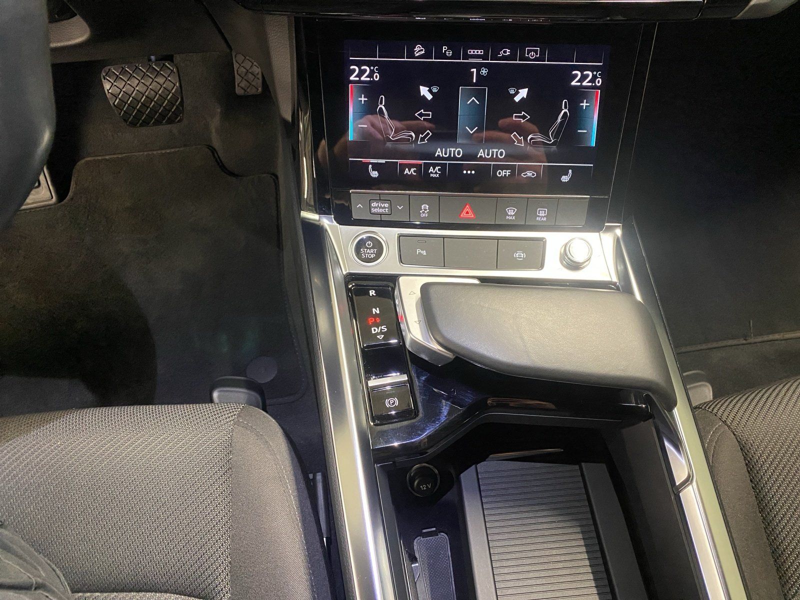 Audi e-tron - Bild 14