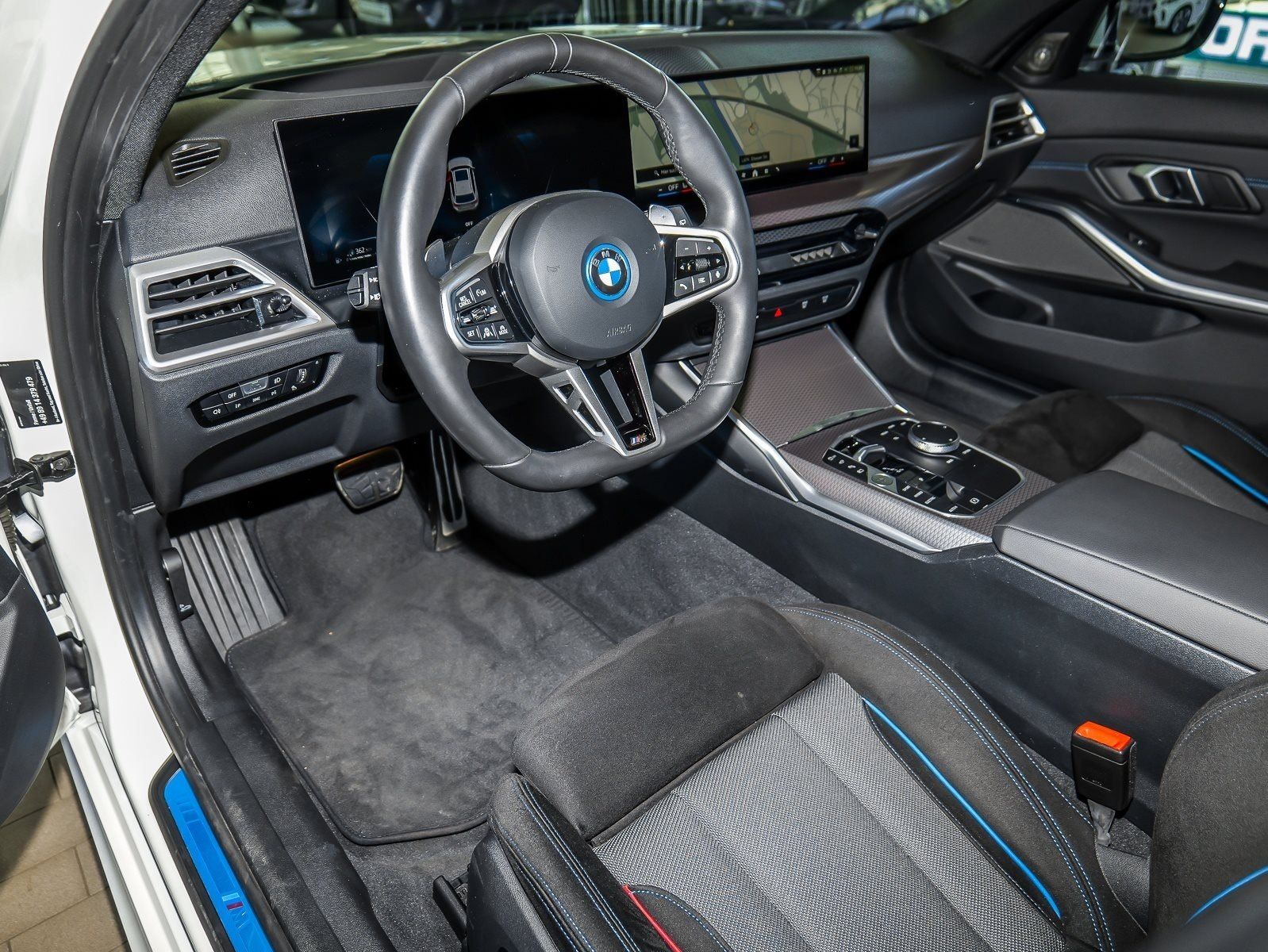 BMW 330 - Bild 19