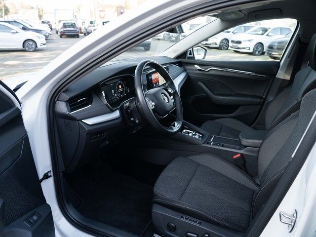 Octavia Combi 2.0 TDI Style DSG AHK+HUD+NAVI+SID