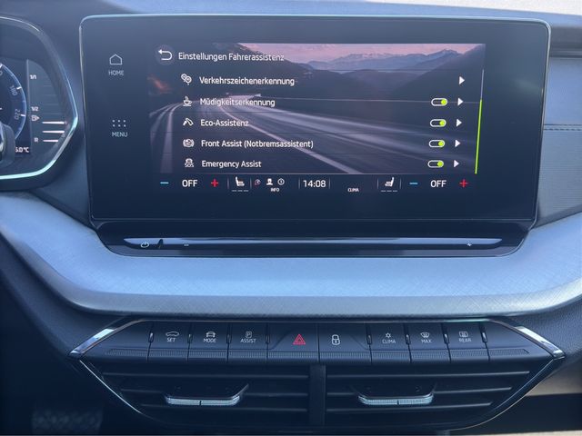 Octavia Combi 2.0 TDI DPF Tour DSG NAVI ACC LED