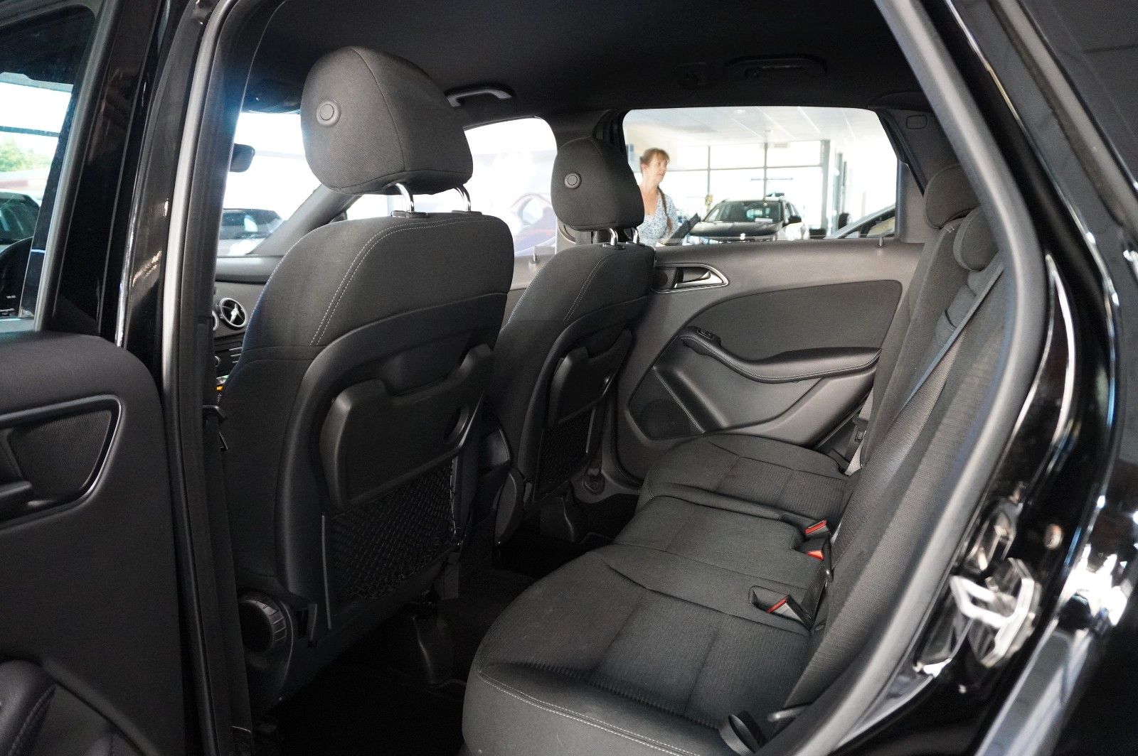 Fahrzeugabbildung Mercedes-Benz B 180 CDI STYLE NAVI/LED/KAMERA/SHZ/TEMP./PDC