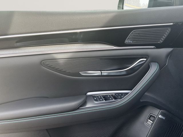 BYD Seal U DM-i Design AWD+Pano+360Kam+ACC+HUD+Sitzk