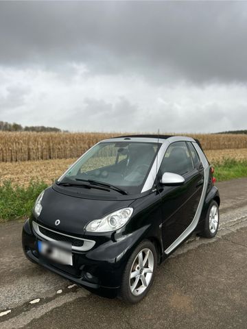 Smart fortwo Cabrio TÜV Neu Top zustand  V...