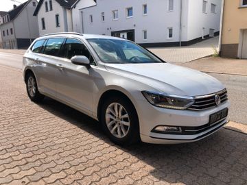 Volkswagen Passat Variant - 2