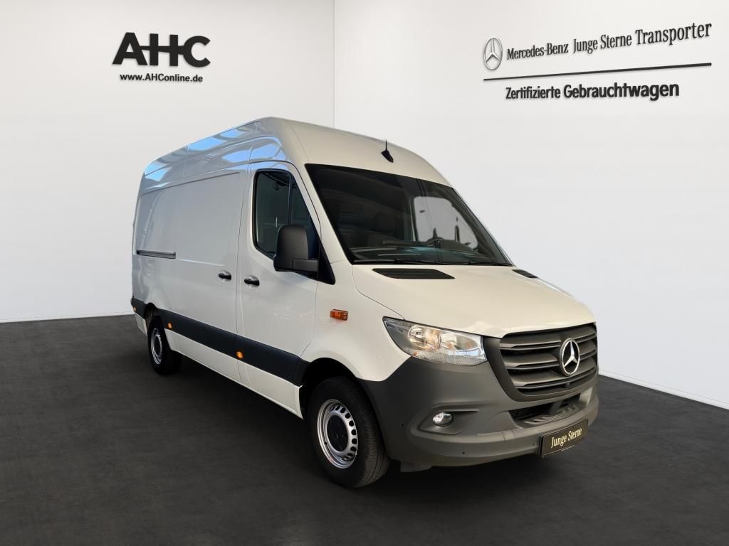 Fahrzeugabbildung Mercedes-Benz Sprinter 317 Kasten L2H2 360°Schwingsitz SHZ EDW