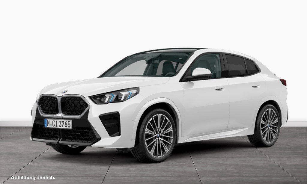 Image of BMW X2