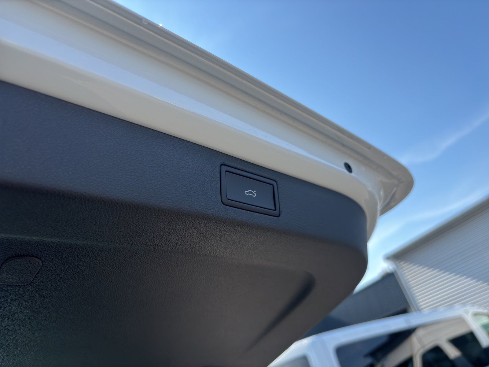 Fahrzeugabbildung SKODA Kamiq Balance 1,0 TSI 85 kW DSG AHK/MATRIX/RFK