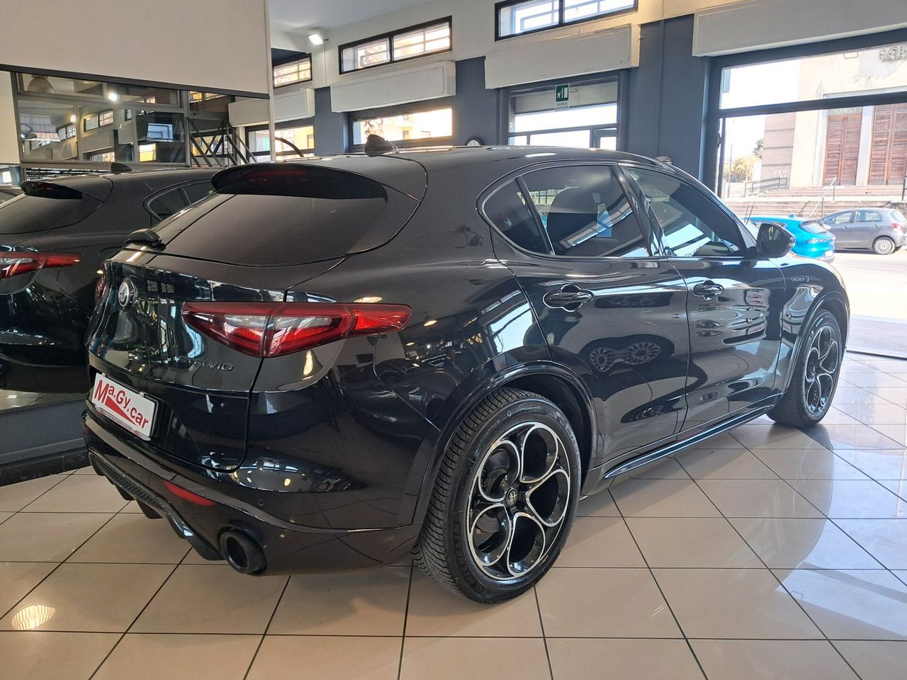 Alfa Romeo Stelvio 2.2 Td 210 cv AT8 Q4 Veloce T imagem 2