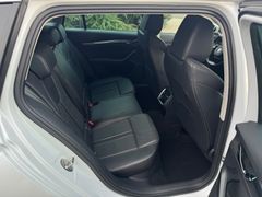 SKODA Octavia Combi 2.0 TDI Style*HEAD UP*MATRIX*