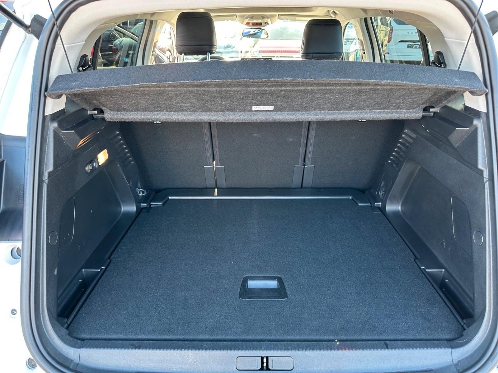 Citroën C5 Aircross Shine Pack mit AHK, Panorama, Sitzhg