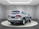 Volkswagen Tiguan Allspace 2.0 TDI DSG Highline Offroad - mit Diesel-Antrieb: Geländewagen, mit Klimaautomatik