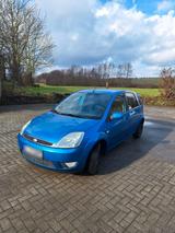Ford Fiesta - Ford Fiesta aus 2005 mit Diesel-Antrieb