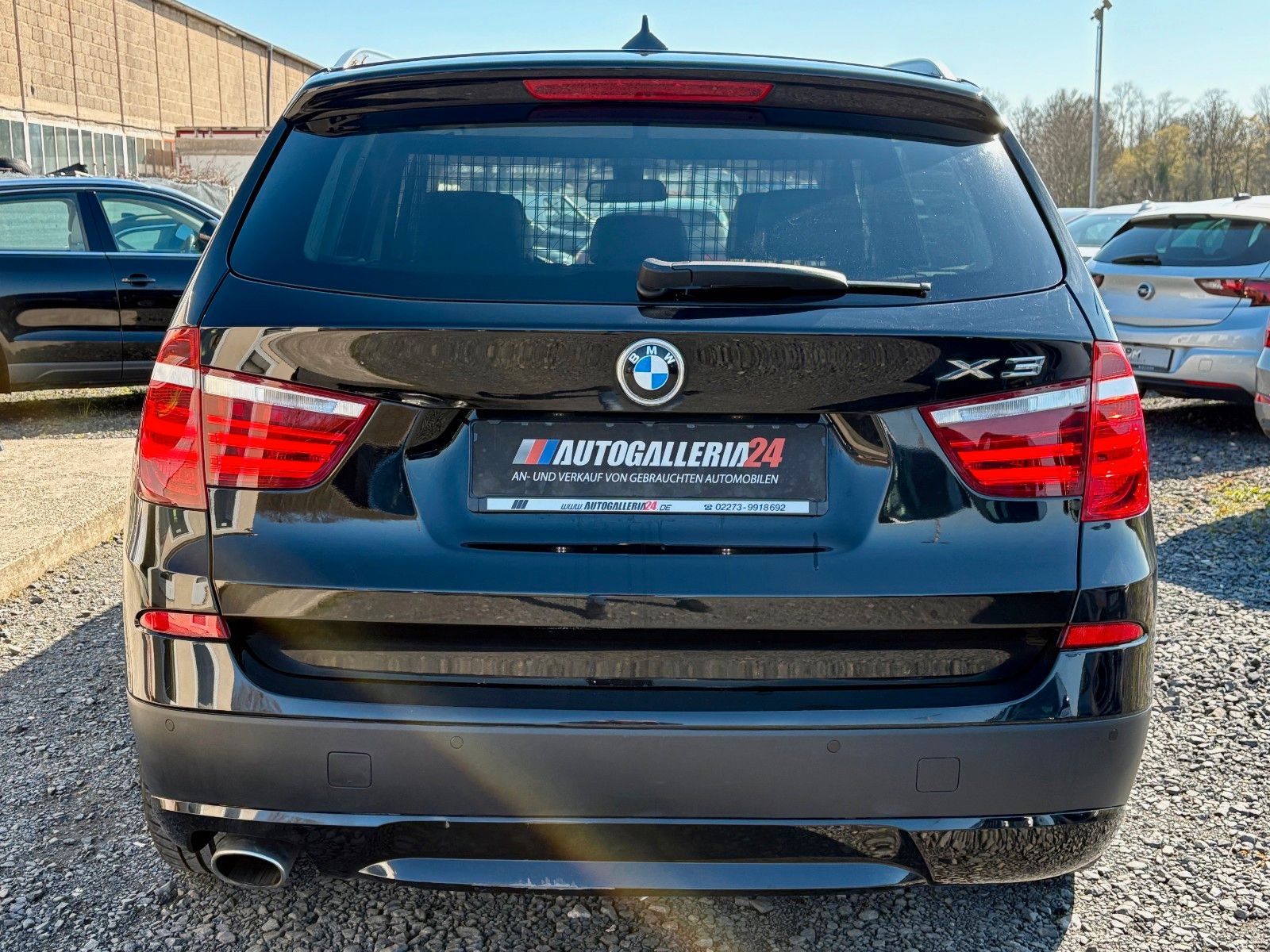 Fahrzeugabbildung BMW X3 xDrive20d Aut. Navi Xenon SPORTSITZE Leder PD