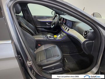 Mercedes E 200 - 12