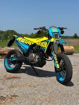 Husqvarna 701 SuperMoto