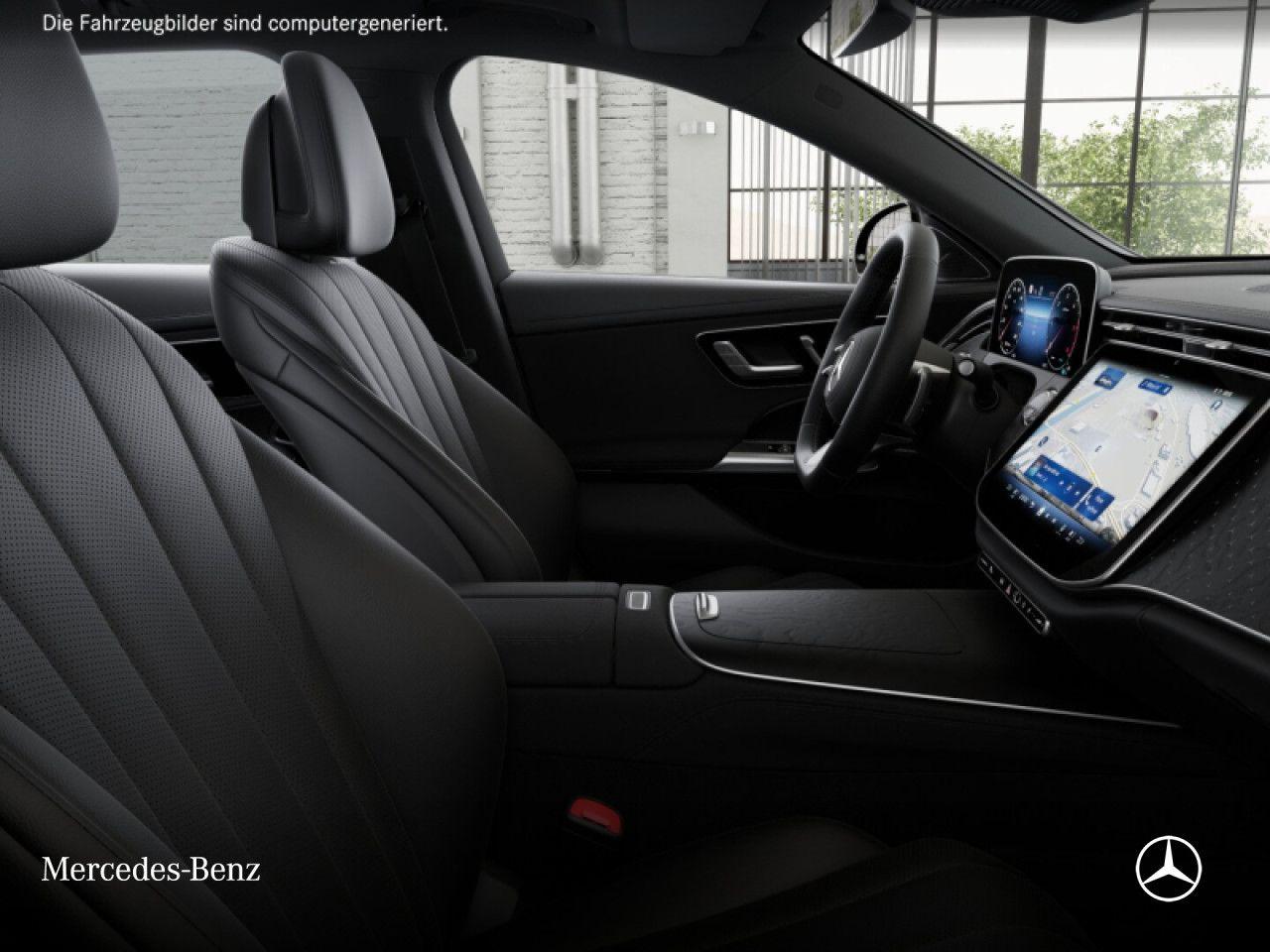 Mercedes-Benz E 220 d T 4M AMG Fahrass 360° Pano Distr. AHK