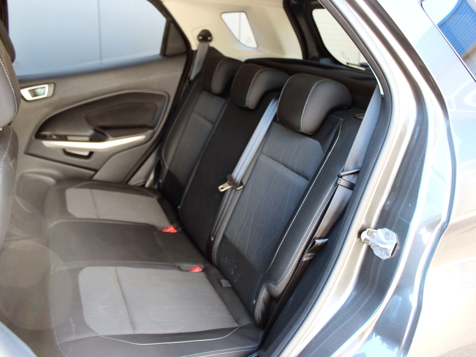 Fahrzeugabbildung Ford EcoSport Cool & Connect 1,0 EcoBoost Start/Stopp