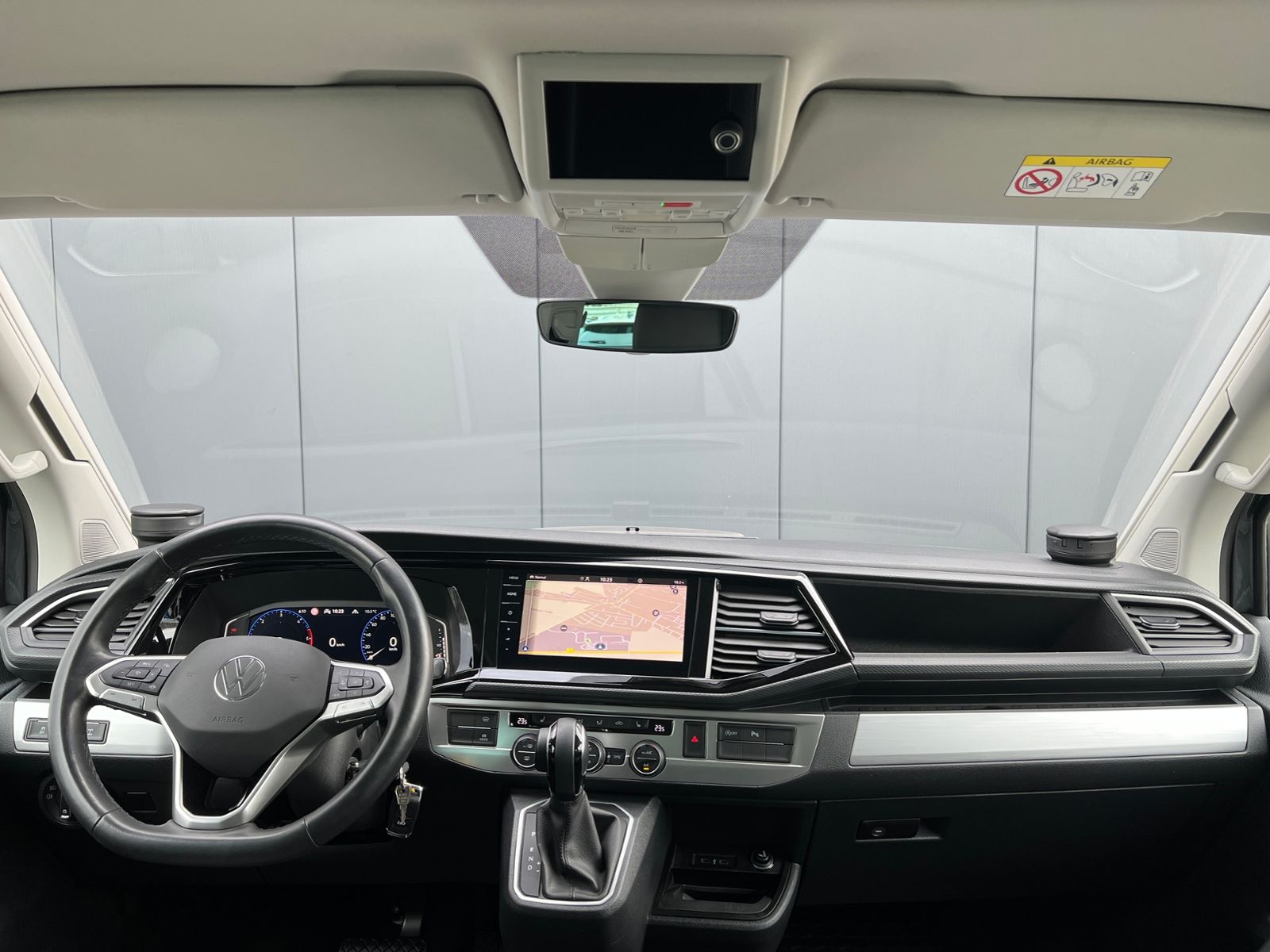 Fahrzeugabbildung Volkswagen T6.1 California Beach Tour Edition 2.0 TDI DSG 4